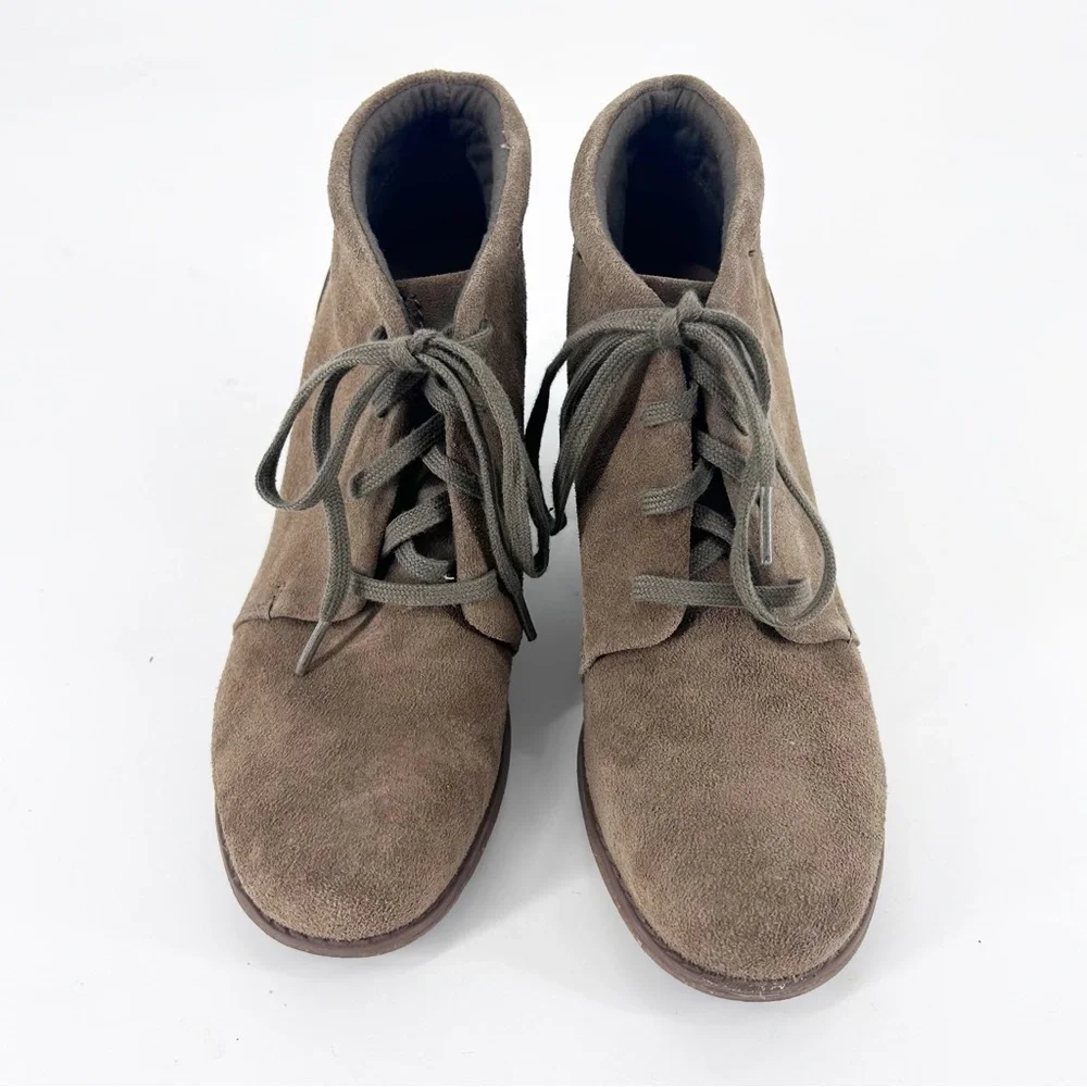 Clark’s Brown Suede Ankle Boots